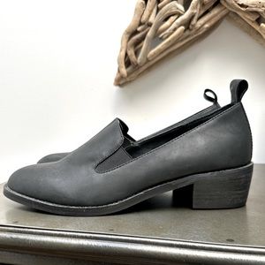 Shellys London Black Leather Loafers Size 9
